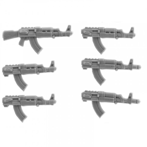 AK-47 OR AK-74 ASSAULT RIFLES (6 + MAGS)